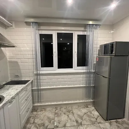 Apartment Warm Silver Miron Costin 11/2 *